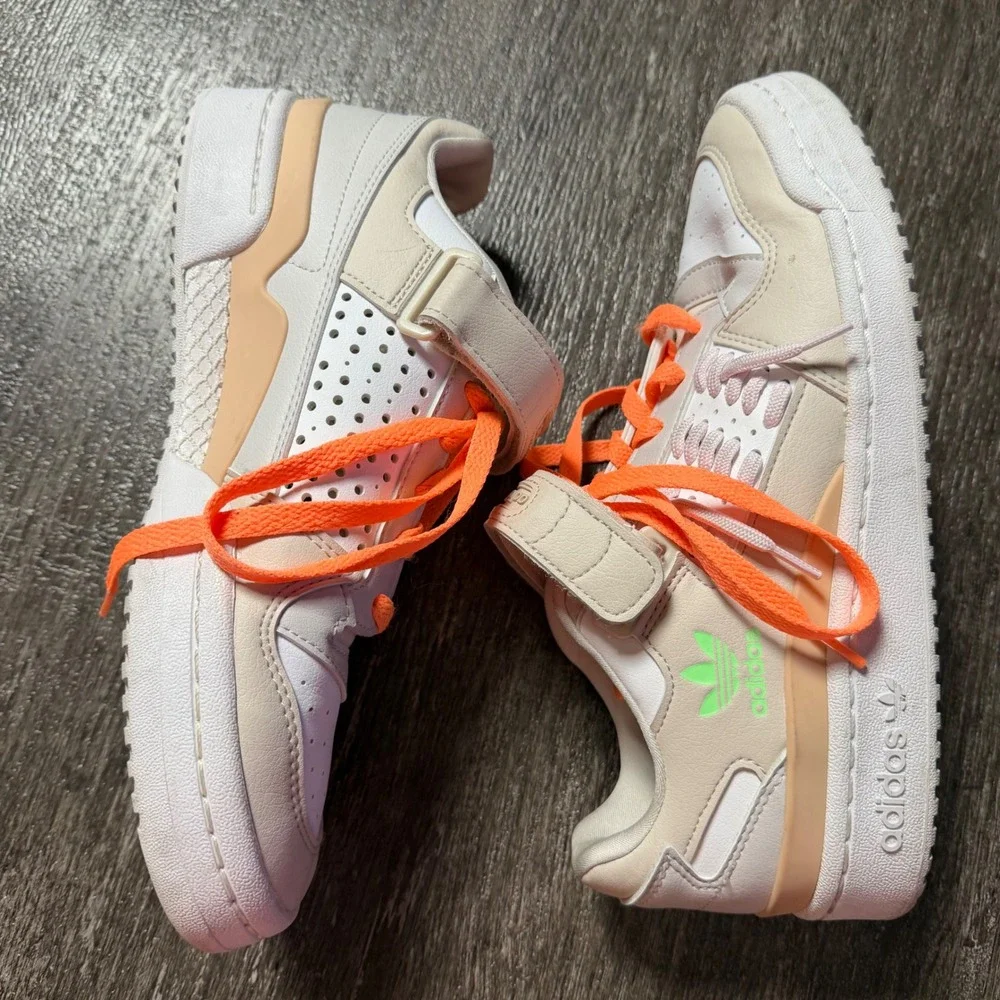 adidas forum low